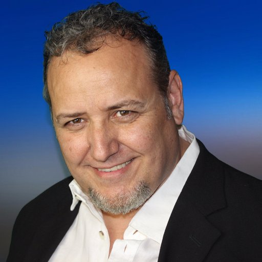 Ayudo a Propietarios de Negocios y Emprendedores a ganar más dinero en menos tiempo en Internet con Fórmulas exitosas de alto impacto. Quieres saber? Sígueme.!