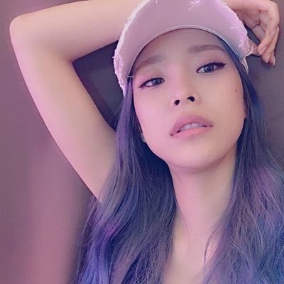 Heize🐳다혜이즈럽💙믿어요 나는 maktoob💫/ ただのヘイズかわいいbot