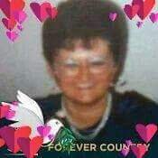 SoSolangehoule2's profile picture. veuve et mère de trois enfants et aidante naturelle pour maman depuis  bientôt 6ans ce, est du 7/7/à la, année