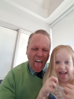 RLoopkey's profile picture. Only 2 good qualities ignorance and sarcasm