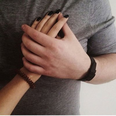 Papatyahayallim's profile picture. Bazen hüzünlü bazen enerjik kesinlikle dengesiz bir kişilik