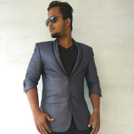 #தமிழன்#Nature lover #Adventurer #Dancer #Rider #Badminton player#Footballer#Chess player #Reader.
தற்போதய மேற்கோள்: யாகாவராயினும் நா காக்க..