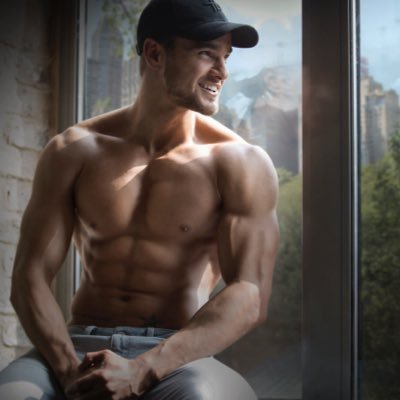 BenSmithFitPro's profile picture. 