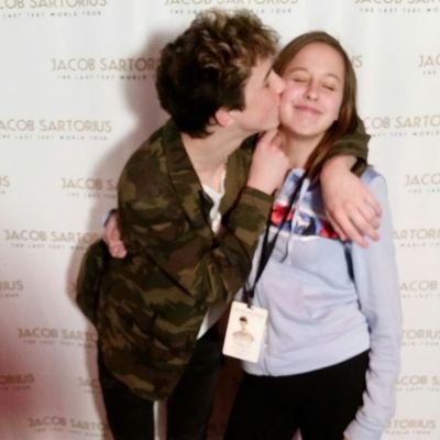 Hunter and Brandon follows☺❤ Met the Rowlands 10-15-16❤ Met Jacob and reunited with Hunter 1-29-17❤