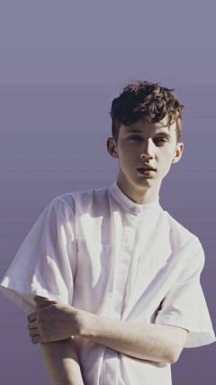 Troye_S1van's profile picture. 孤独风中一匹狼