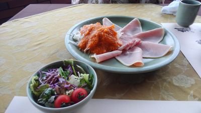 zummyjanuary's profile picture. だいたい落語。
たまに映画や音楽。

そして美味しいごはんがあれば。