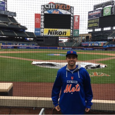 RichieD18's profile picture. Whatever you do in this life, it's not legendary, unless your friends are there to see it