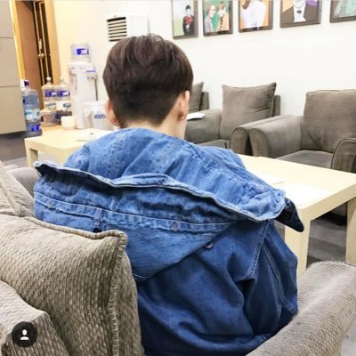 yooyeonseok0411's profile picture. 꽃길만 걷는 꽃연석 항상 반했어🌸 (유연석 더쿠계 알티계)