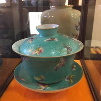 leafdesign365's profile picture. スタッフ自らが国内外を歩き調達した品々を紹介。ご購入は、➡︎☝️ECサイト https://t.co/iQbkTAf9WJ へ。 店主は、陶芸家に弟子入り中。時々、制作中の茶器をアップ。