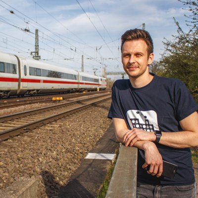 Blogger | Mehr Verständnis im Bahnbetrieb | Podcaster @BahnfunkPodcast | Es geht weiter, immer weiter 🔥 | Impressum: https://t.co/GfxqmhHRMK