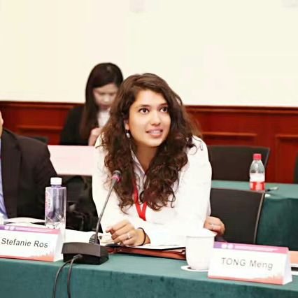 StefanieRos's profile picture. Public affairs at @Publyon. Following multilateral policy, EU/China/US relations, U.N., SDGs, and Dutch politics.