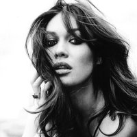 Olga Kurylenko(@OlyaKurylenko) 's Twitter Profile Photo