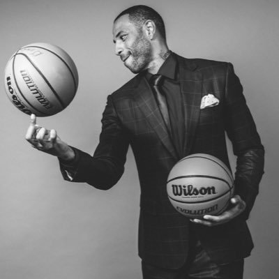 The Official Twitter Account of Kenyon Martin!!!! #ManOfGod #OneOfOne #LoveAndLiveLife