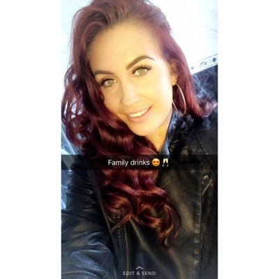 laurenbillie95's profile picture. 