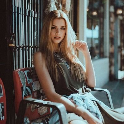 luciasxlx's profile picture. 18. ‹ Han & Leia's daughter. ›  ‹ Force user. › → [ Eco Solo es mía. 💙 ]   {#Blue. }  #SWOC. #Freerol. #HybridSquad. « I love you. I know. » #CarrieFisher. E.