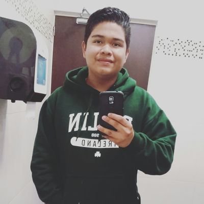 -Esta bien celebrar el éxito pero es más importante atender a las lecciones del fracaso.
💥Ins: alex.sanchezz50
💥Snap: s.sanchez01.