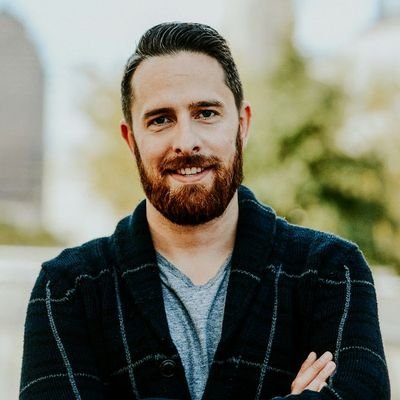 OberholzerM's profile picture. husband, father, corporate innovation in fintech and insurtech, real estate investor, hat-wearer.