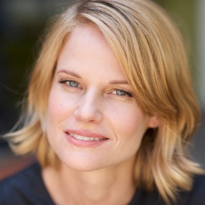 Joelle Carter