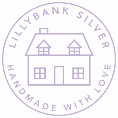 Designer and creator of original and bespoke sterling and fine silver jewellery. Find me on Facebook: https://t.co/tqXhpIcePg