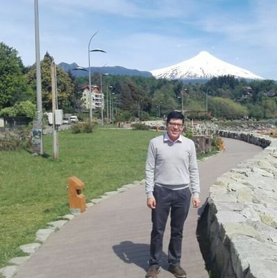 JavierOpinante's profile picture. Experto en nada