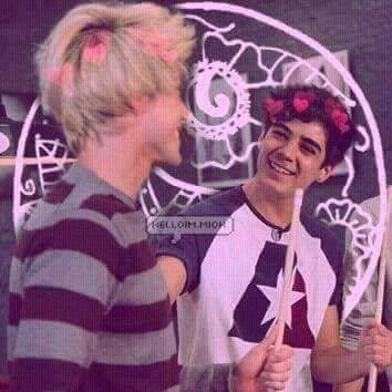 FACEBOOK: Camila Esquivel
INSTAGRAM: Lopez_camila37
WATTPAD: Camilagabriela12
CODER DE CORAZON & CANELOVER DE ♥. ESCRITORA DE NOVELAS DE CD9.
-CINAFERONTITA