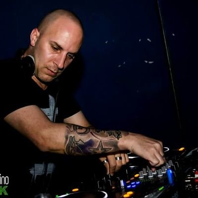 DJDanielColombo's profile picture. 