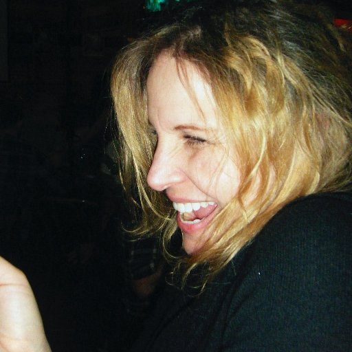 RobertsonLucky's profile picture. Small town girl who is a biz owner & property manager working & loving in the big city.