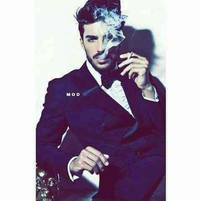 NAvW1MSDAx66aQN's profile picture. ابن بغداد مطلوب دولين