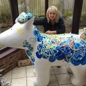 I'm Loco Snowdog. I was on the @greatsnowdogs art trail 2016, at the @crowneplazancl. My pedigree name is 'Fear of Emptiness' I was designed by @louisebradleyis