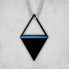 you know what? ill be nice again i will follow you back if u follow me lmao just look at it as another follower for u