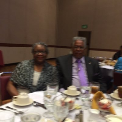 ear23's profile picture. 