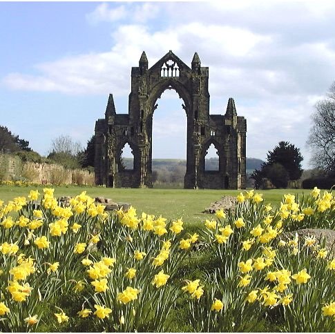 New Twitter site for annual Guisborough Beer Festival. Joint Rotary/Round Table/CAMRA festival at Bow St Hall. 2019 festival is held on Fri 26th/Sat 27th April.