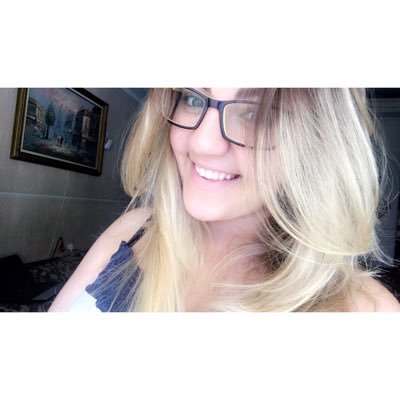 O caos me facina Face:Stella Carolina / Insta:Mrs.Parolin / Snap:stellaparolin15 / Sagitariana / 1.7 / S.P