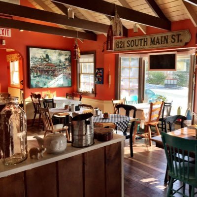 Found on the water's edge in the scenic town of Mahone Bay is Rebecca's, a quaint restaurant offering local food and drink along side a cozy coastal atmosphere.