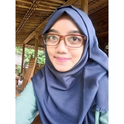 diniydini's profile picture. kerja & wirausaha | Owner BalqisHijab | Cek koleksi terbaru di Instagram @balqishijab. Hijab jogja terpercaya. WA 0899-500-6636