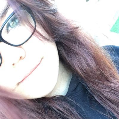 Vonxii's profile picture. Pretty weird :)) Really awkward but down to earth.