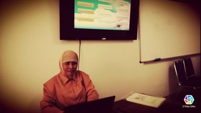 yayahsmandung's profile picture. 