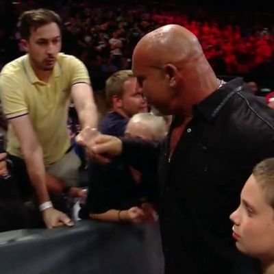 Anwar_thinks's profile picture. Pro-wrestling 

IG @ iamadamanwar