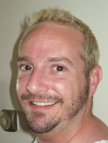 vincearovola's profile picture. Serial entrepreneur.