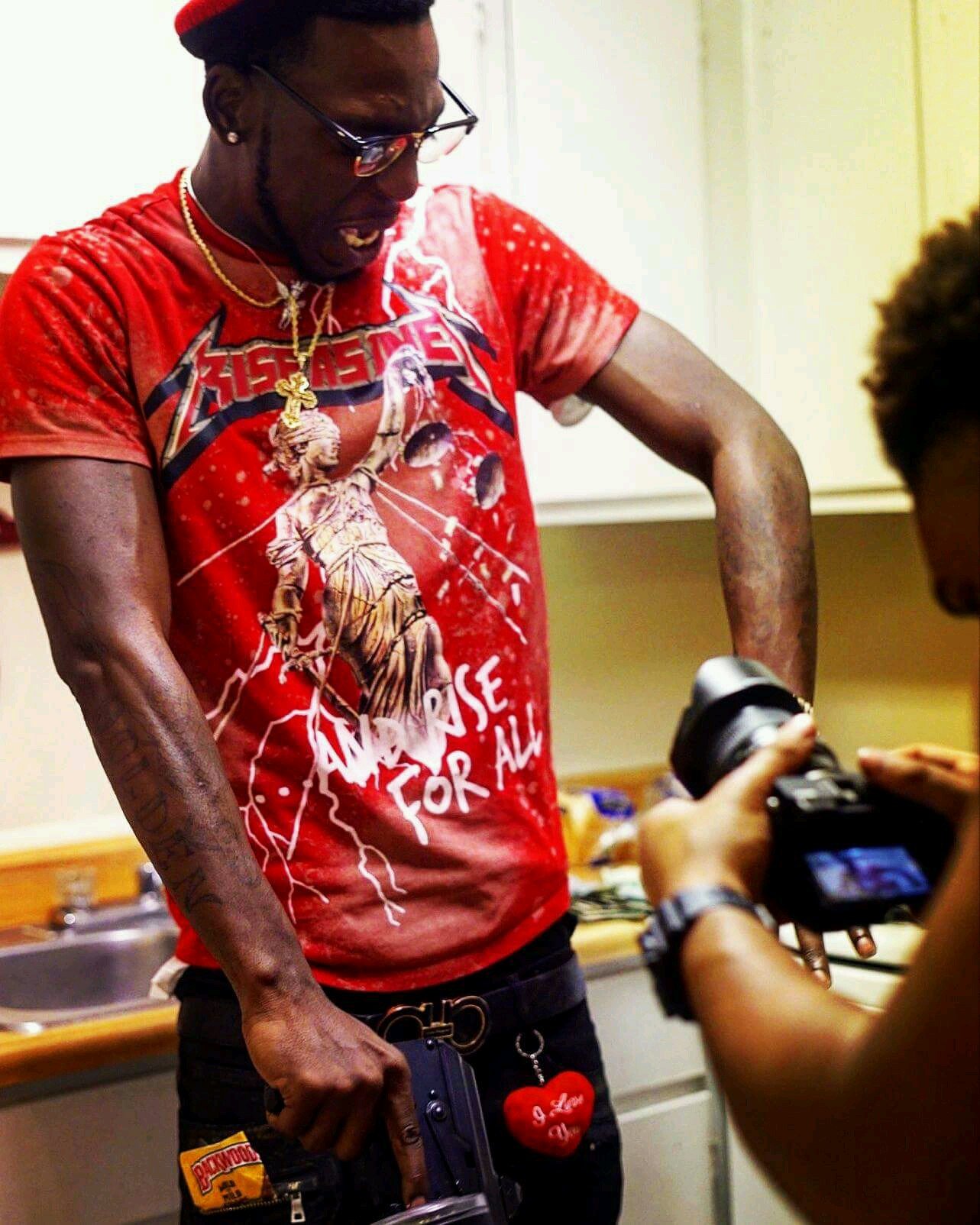 👉#SAKFILES ON DA WAY PREMIER TONIGHT!!! #SPINRILLA👈 GO GET IT👇 ... #SAK #SAKDAEMPIRE #SAKAFFAIR 💪 Email:Bernardbullins@450gmail.com