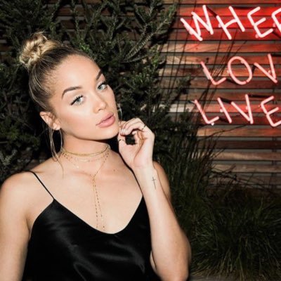 kwinmaessa's profile picture. 