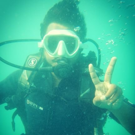 pathikritsg's profile picture. Musician(trying to become one), humor, Fun loving! Corporate! biker! travelling! cooking! Superman worshiper! judgemental! born critic! born rebel!