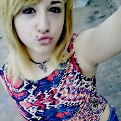 Caprichosa😍 Tauriina♉ // Mii Famiilia😍 // Amigaas 😍// Wapp:3492-411679 // Bosterita // Alexis Gabriel Domé //😇