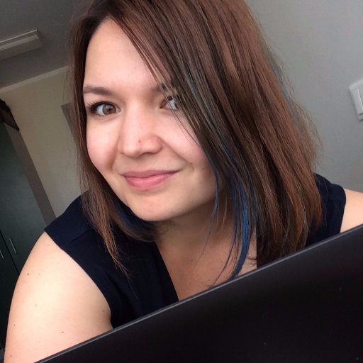 social media fan | laptop addict | cat gifs evangelist | communications @dev_to_dev