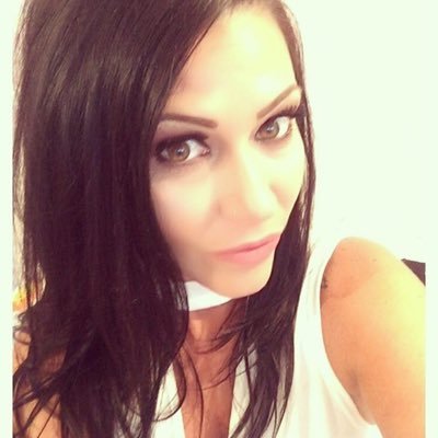 DanielleDano's profile picture. Laser Teeth Whitening Bookings