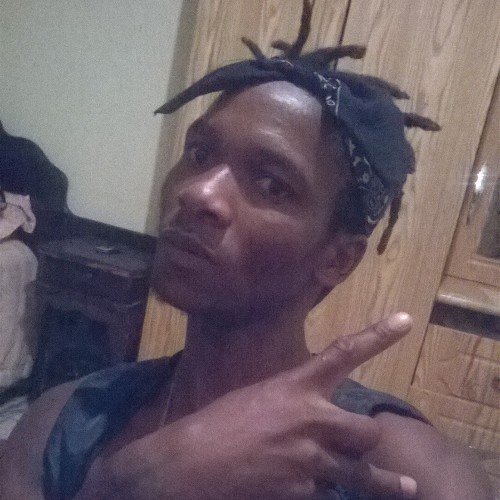 ThugsonWest's profile picture. Always be C.M.R.G (Cash Money Robbery Gangstar