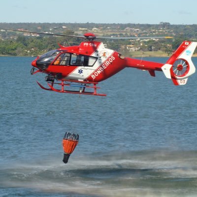 Informação sobre a atuação das aeronaves de combate à incêndio e resgate do Corpo de Bombeiros Militar do DF. Voar, Pairar, Salvar! Per Alis Ad Astra!