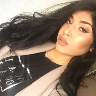 leenakay94's profile picture. Instagram: leena_khan