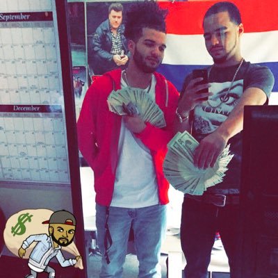 isaiahyoung97's profile picture. Graduated and Got my money up, ITS GUCCI!