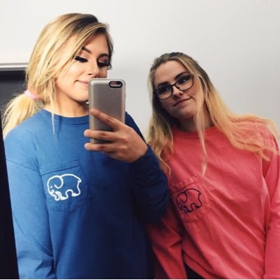 DaddysgirlDanii's profile picture. 